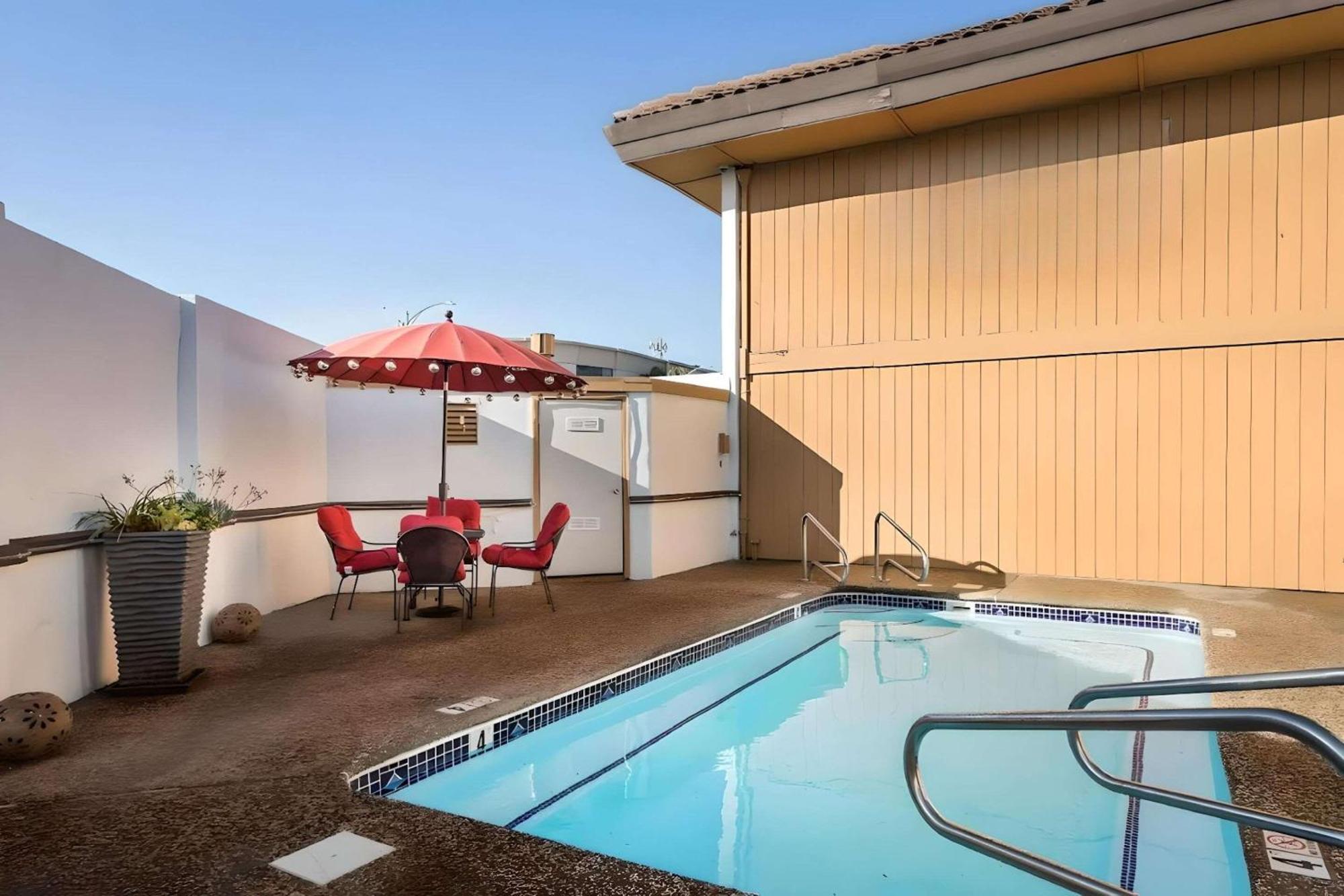 Rodeway Inn San Jose Hwy-101 Tully Rd Exit Εξωτερικό φωτογραφία